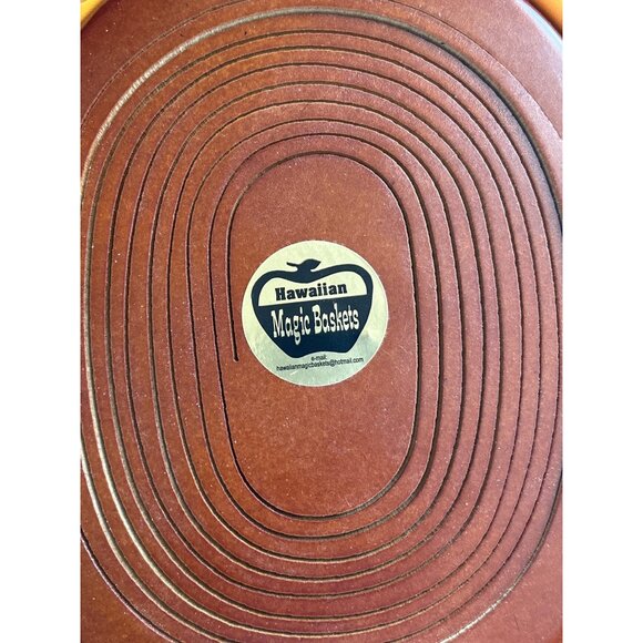 Hawaiian Magic Spiral Wooden Pineapple Collapsible Basket With Built In Stand - Picture 2 of 6